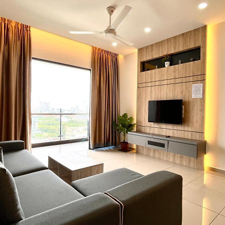 Love Home-Atlantis Residence Malacca Екстер'єр фото